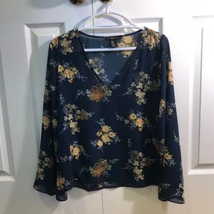 Forever 21 Floral Blue Bell Sleeve Shirt Like New!